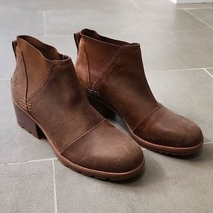 New Sorel Short Boots